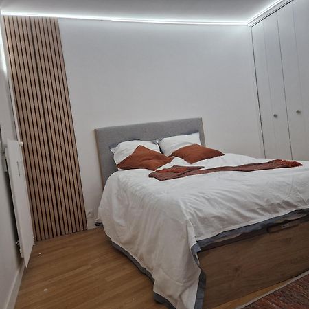 Une Chambre Dans Un Appartement - Luxary Calm Saint-Gratien Extérieur photo